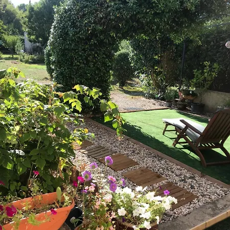 Chambre Et Salle De Bain Prive S'Ouvrant Sur Terrasse, Jardin Et Cuisine D'Ete Quillan Exterior photo