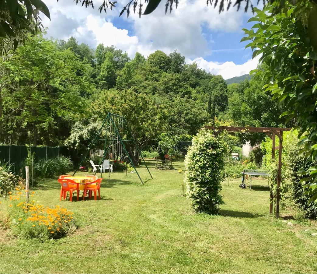 Country house Et Salle De Bain Prive S'ouvrant Sur Terrasse, Jardin Et Cuisine D'ete Quillan